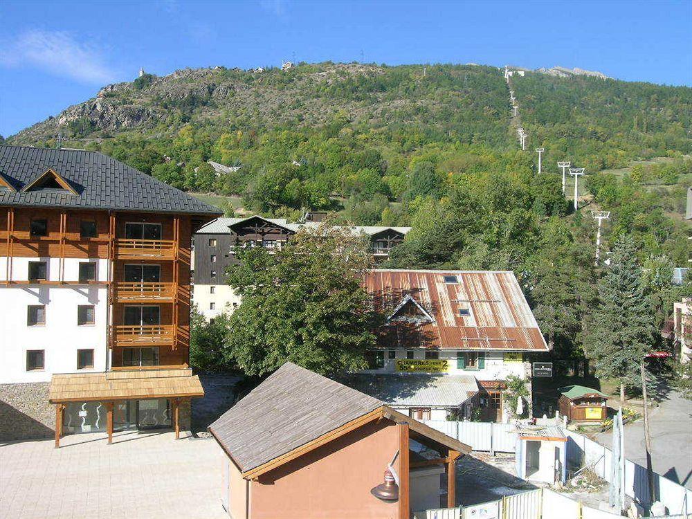 Residence Nemea L'Aigle Bleu Briançon Екстериор снимка