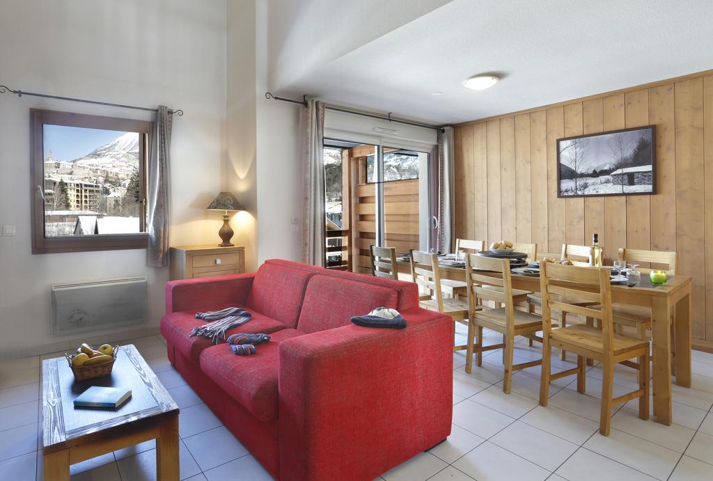 Residence Nemea L'Aigle Bleu Briançon Екстериор снимка